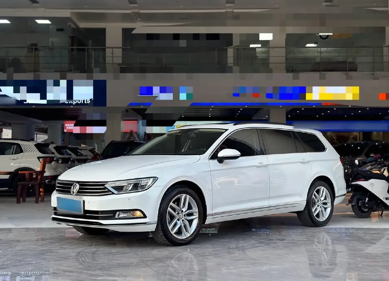 2017 Volkswagen Alltrack 2.0T 220HP L4 6DCT