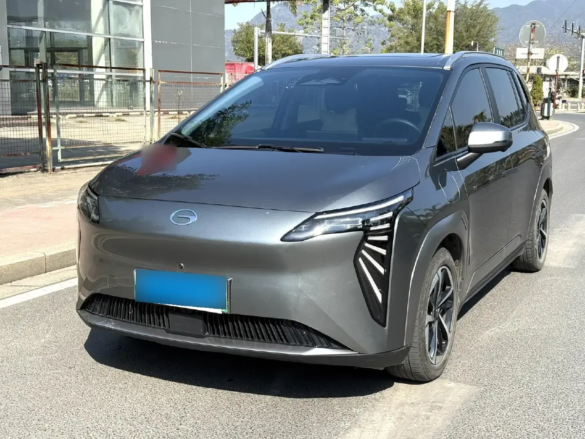 2023 Aion Y BEV 61.7KWH