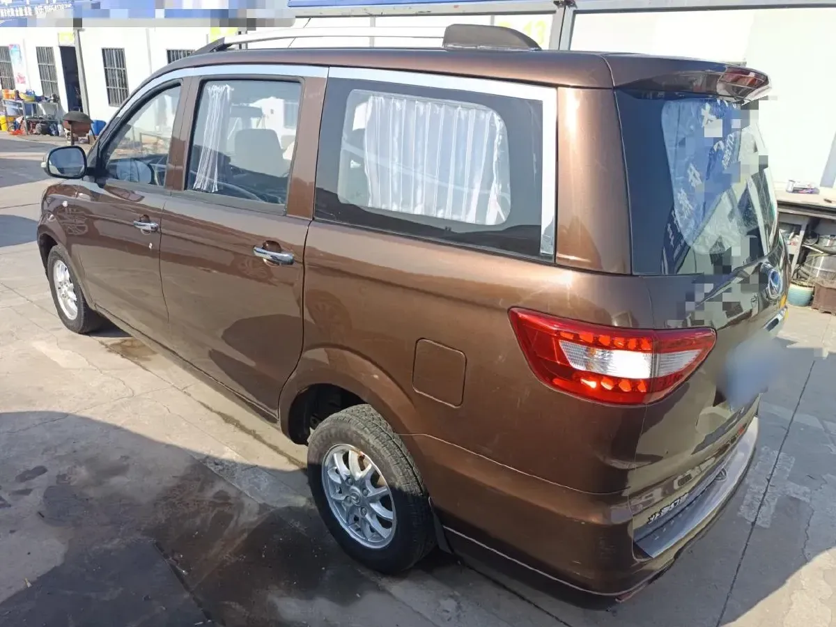 2016 BAIC Hyosow H2 1.5L 106HP L4 5MT,autocango,china used car exporter,china ev exporter,chinese used car exporter,chinese used ev exporter
