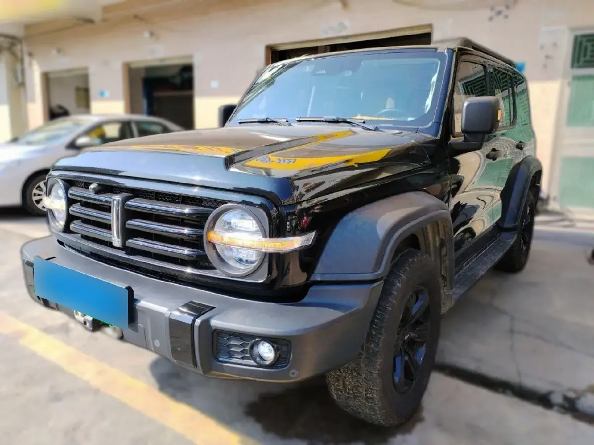 2021 Tank 300 2.0T 227HP L4 8AT