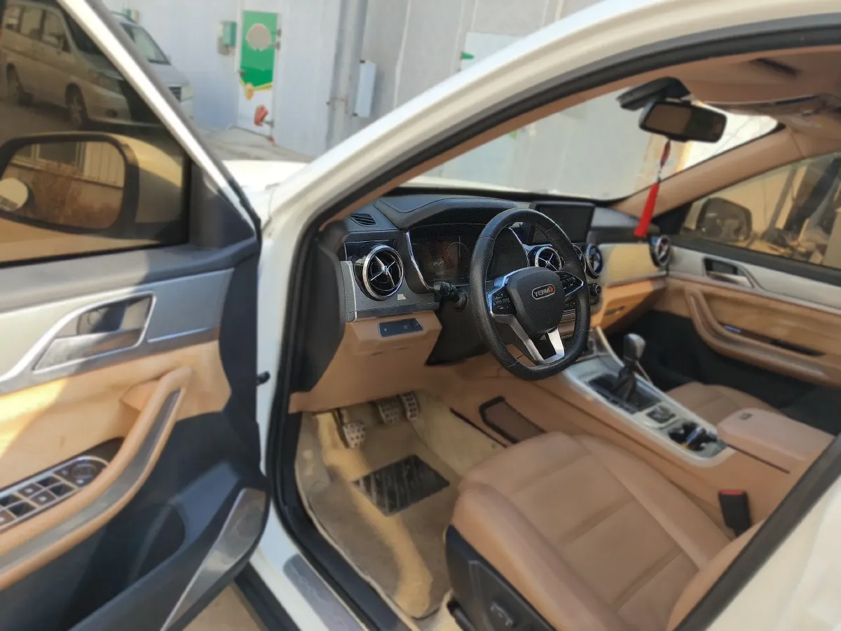 2017 Yema T80 1.5T 150HP L4 5MT,autocango,china used car exporter,china ev exporter,chinese used car exporter,chinese used ev exporter