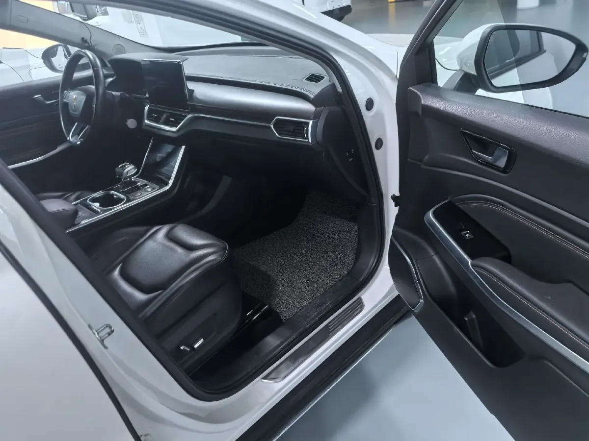 2019 HongQi E-HS3 BEV 52.5KWH,autocango,china used car exporter,china ev exporter,chinese used car exporter,chinese used ev exporter