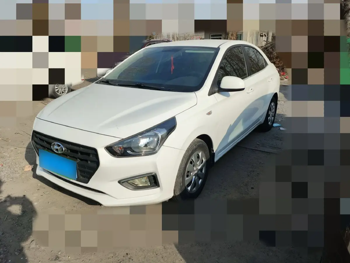 2017 Hyundai Reina 1.4L 95HP L4 5MT