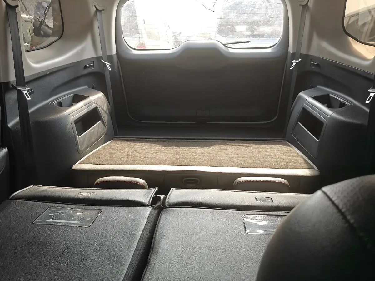 2017 ChangAn Kaicene A600 1.5L 114HP L4 5MT,autocango,china used car exporter,china ev exporter,chinese used car exporter,chinese used ev exporter