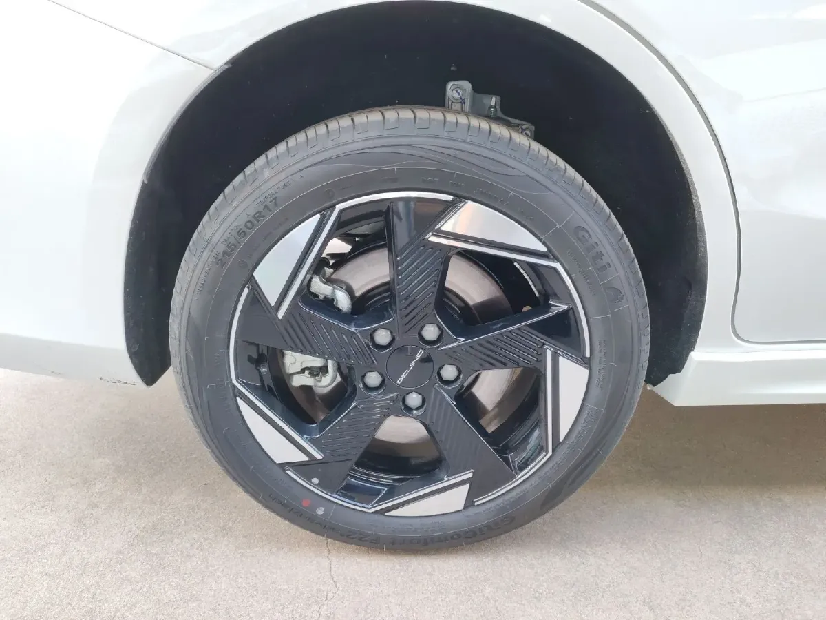 2024 BeiJing Auto EU5 Plus BEV 49.6KWH,autocango,china used car exporter,china ev exporter,chinese used car exporter,chinese used ev exporter