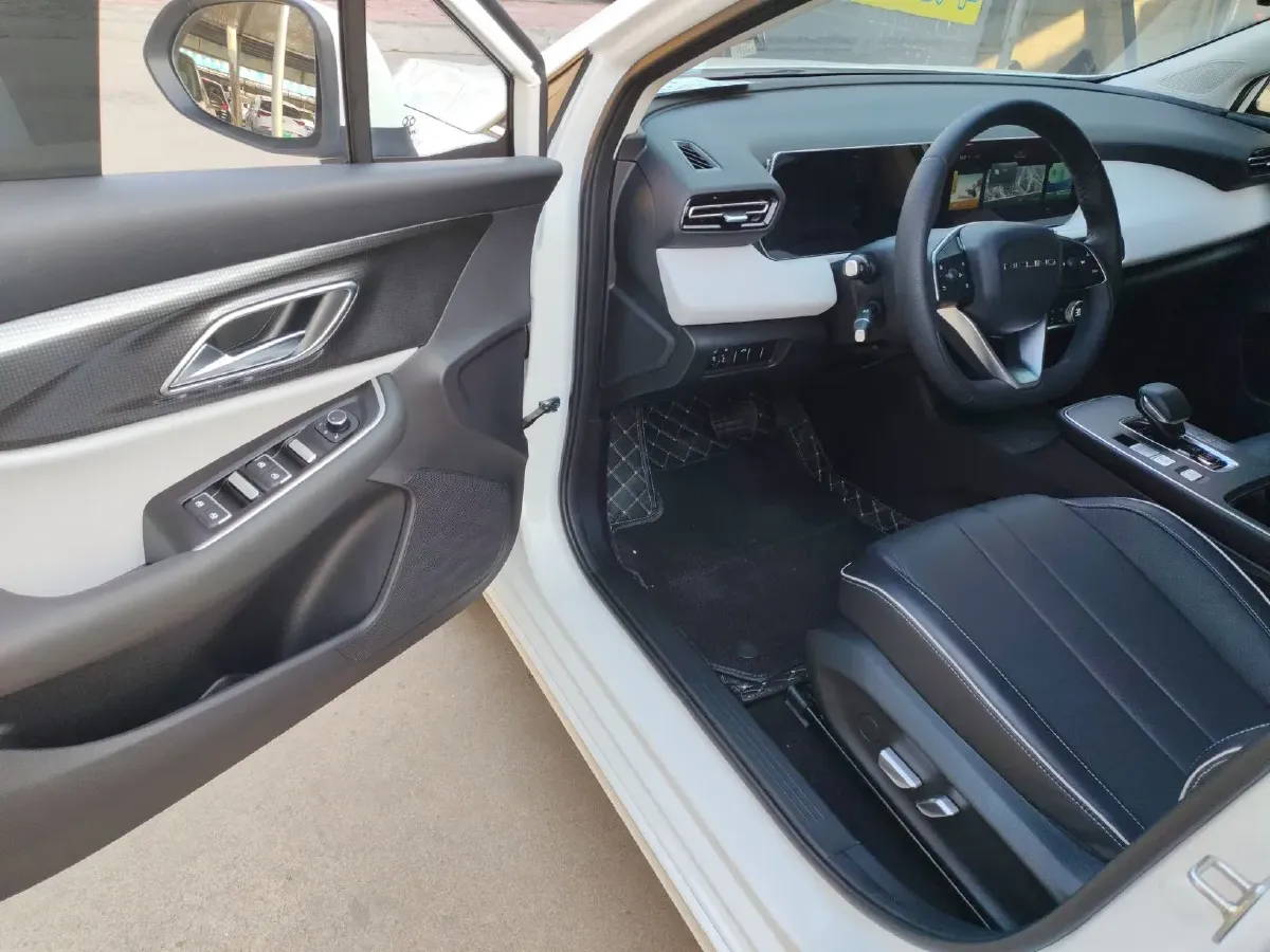 2024 BeiJing Auto EU5 Plus BEV 49.6KWH,autocango,china used car exporter,china ev exporter,chinese used car exporter,chinese used ev exporter