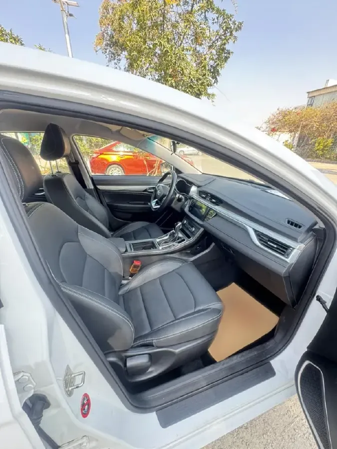 2019 Geely Emgrand 1.5L 109HP L4 CVT,autocango,china used car exporter,china ev exporter,chinese used car exporter,chinese used ev exporter