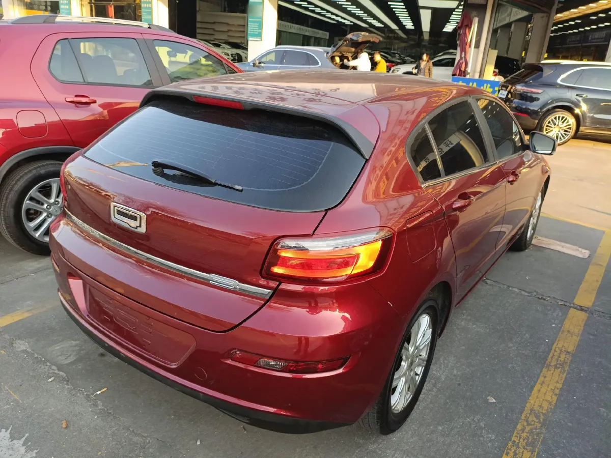 2014 Qoros 3 1.6L 126HP L4 6DCT,autocango,china used car exporter,china ev exporter,chinese used car exporter,chinese used ev exporter