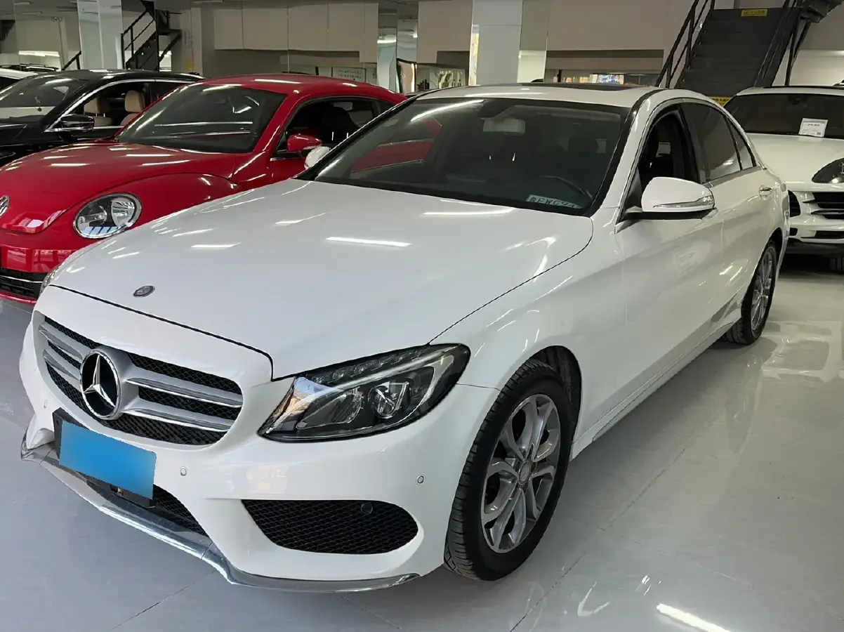2016 Mercedes-Benz C Class 1.6T 156HP L4 7AT