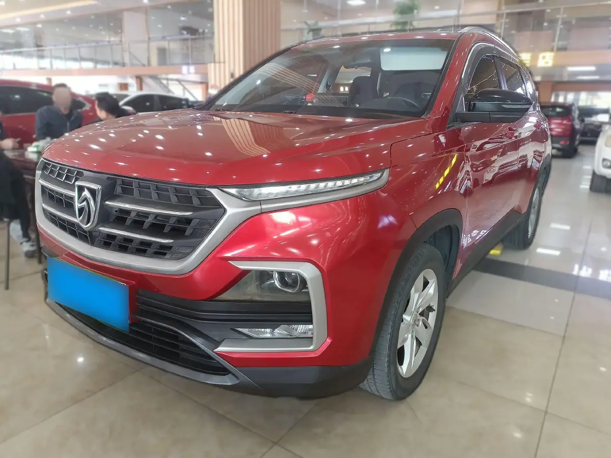 2018 BaoJun 530 1.5T 150HP L4 6MT