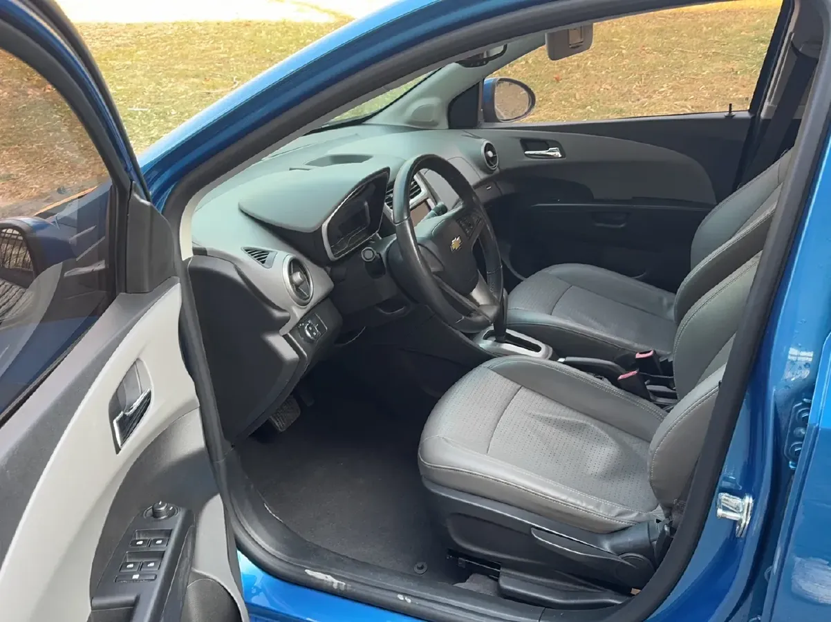 2014 Chevrolet Aveo 1.6L 121HP L4 6AT,autocango,china used car exporter,china ev exporter,chinese used car exporter,chinese used ev exporter