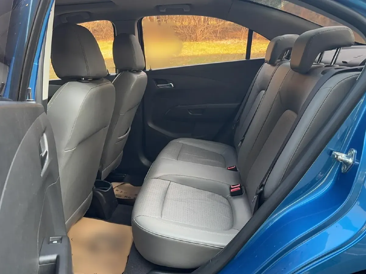 2014 Chevrolet Aveo 1.6L 121HP L4 6AT,autocango,china used car exporter,china ev exporter,chinese used car exporter,chinese used ev exporter