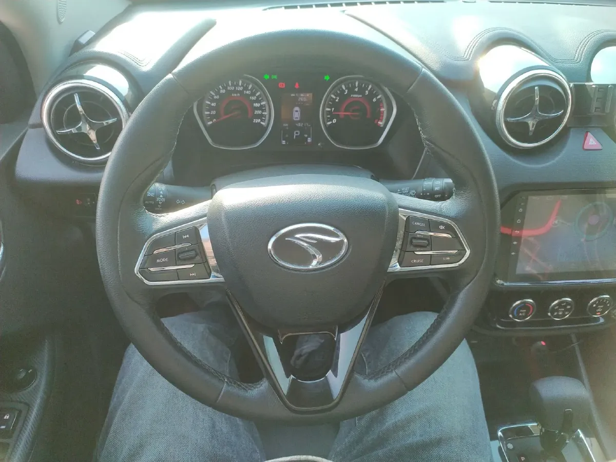 2018 Soueast DX3 1.5T 156HP L4 CVT,autocango,china used car exporter,china ev exporter,chinese used car exporter,chinese used ev exporter