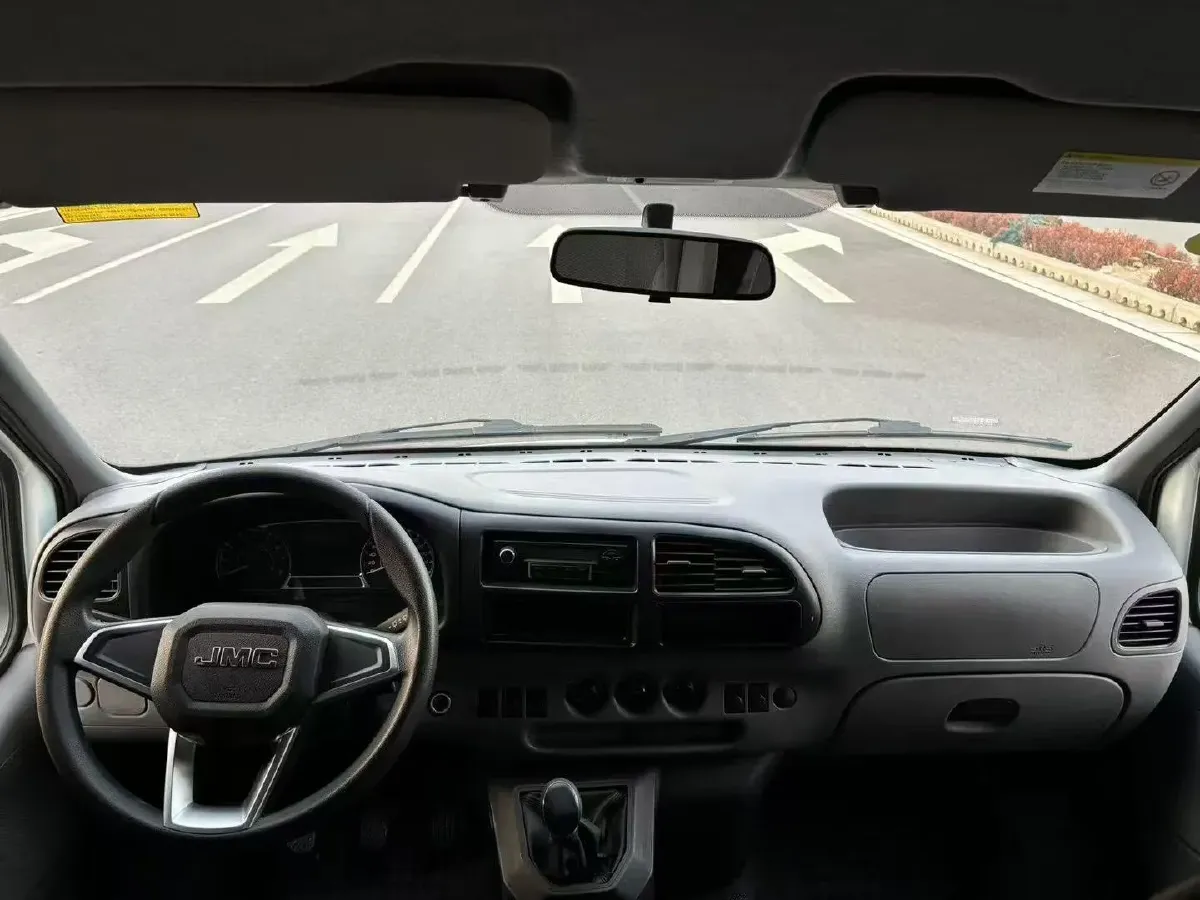 2021 JMC TeShun 2.8T 122HP L4 5MT,autocango,china used car exporter,china ev exporter,chinese used car exporter,chinese used ev exporter