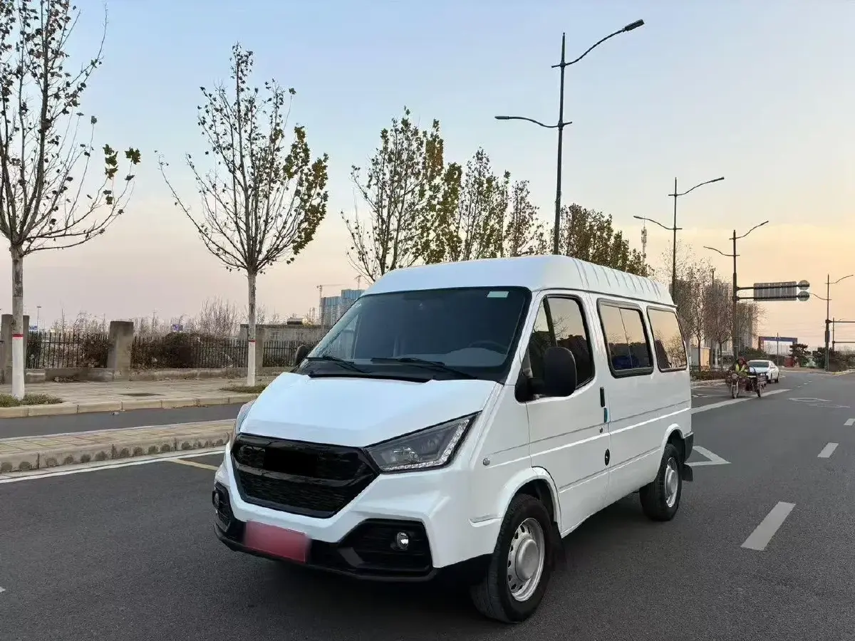 2021 JMC TeShun 2.8T 122HP L4 5MT