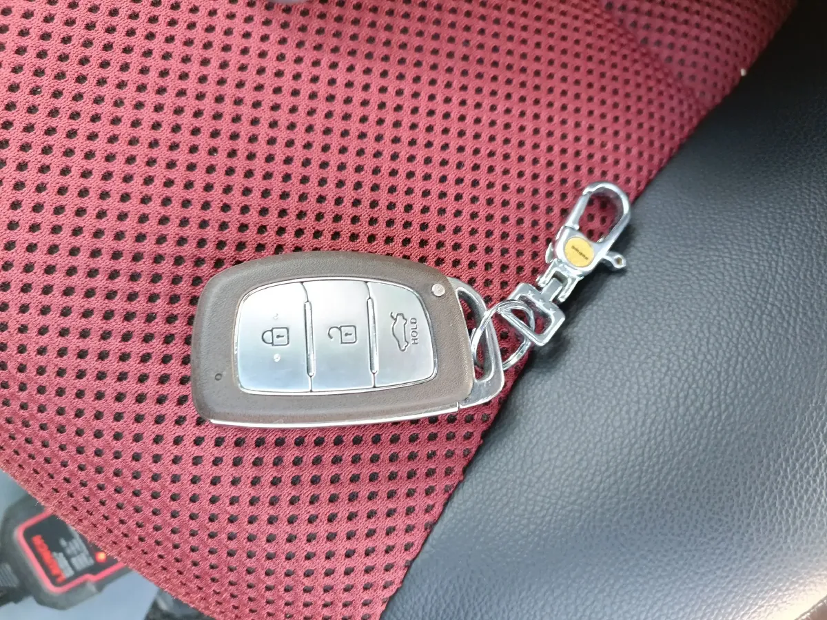 2014 Hyundai RuiYi 1.6L 123HP L4 4AT,autocango,china used car exporter,china ev exporter,chinese used car exporter,chinese used ev exporter