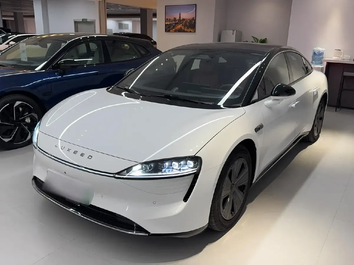 2024 HIMA S7 BEV 62KWH