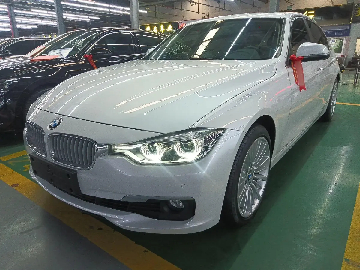 2018 BMW 3 Series 2.0T 184HP L4 8AT