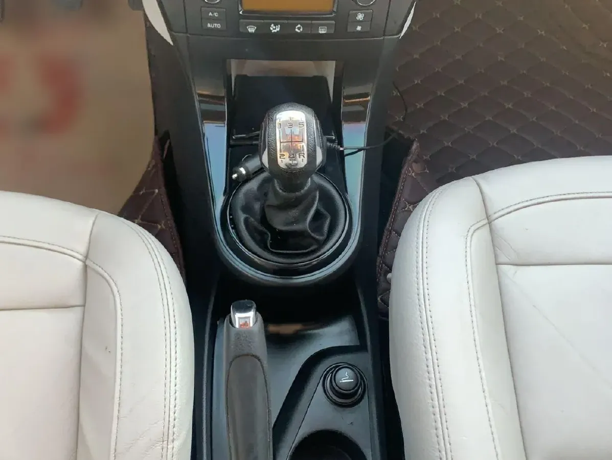 2013 Citroen C-Quatre 1.6L 117HP L4 5MT,autocango,china used car exporter,china ev exporter,chinese used car exporter,chinese used ev exporter