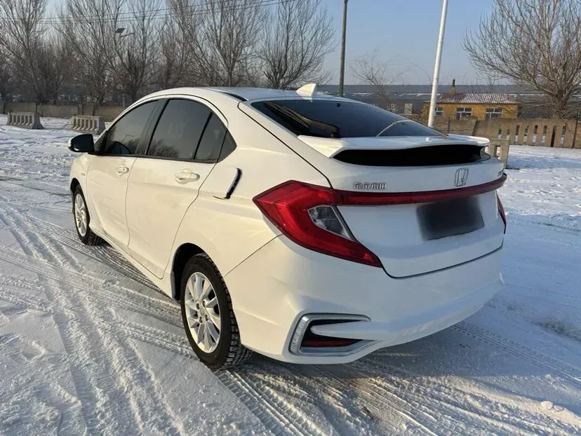 2017 Honda Gienia 1.5L 131HP L4 CVT,autocango,china used car exporter,china ev exporter,chinese used car exporter,chinese used ev exporter