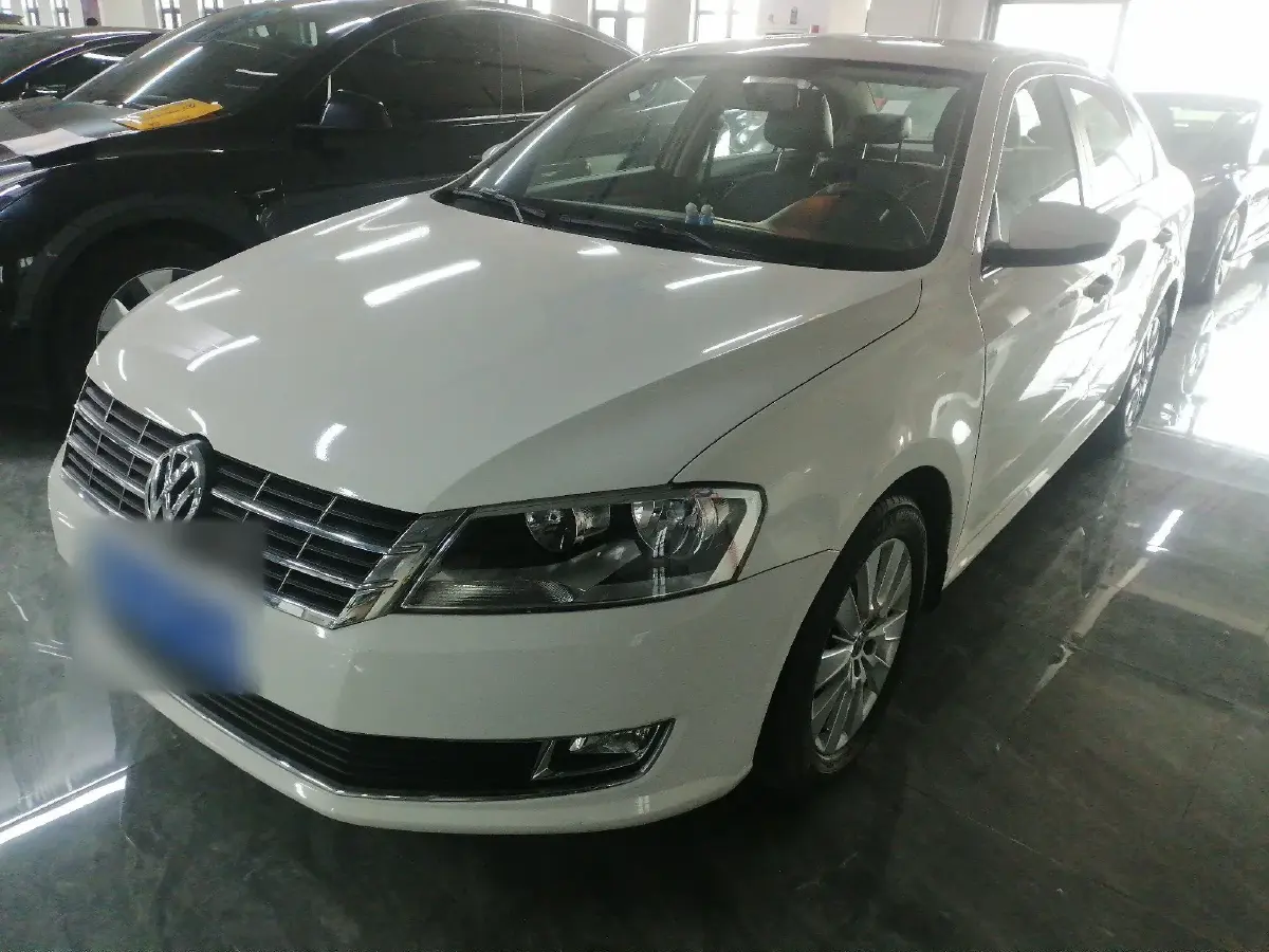 2013 Volkswagen Lavida 1.6L 110HP L4 6AT