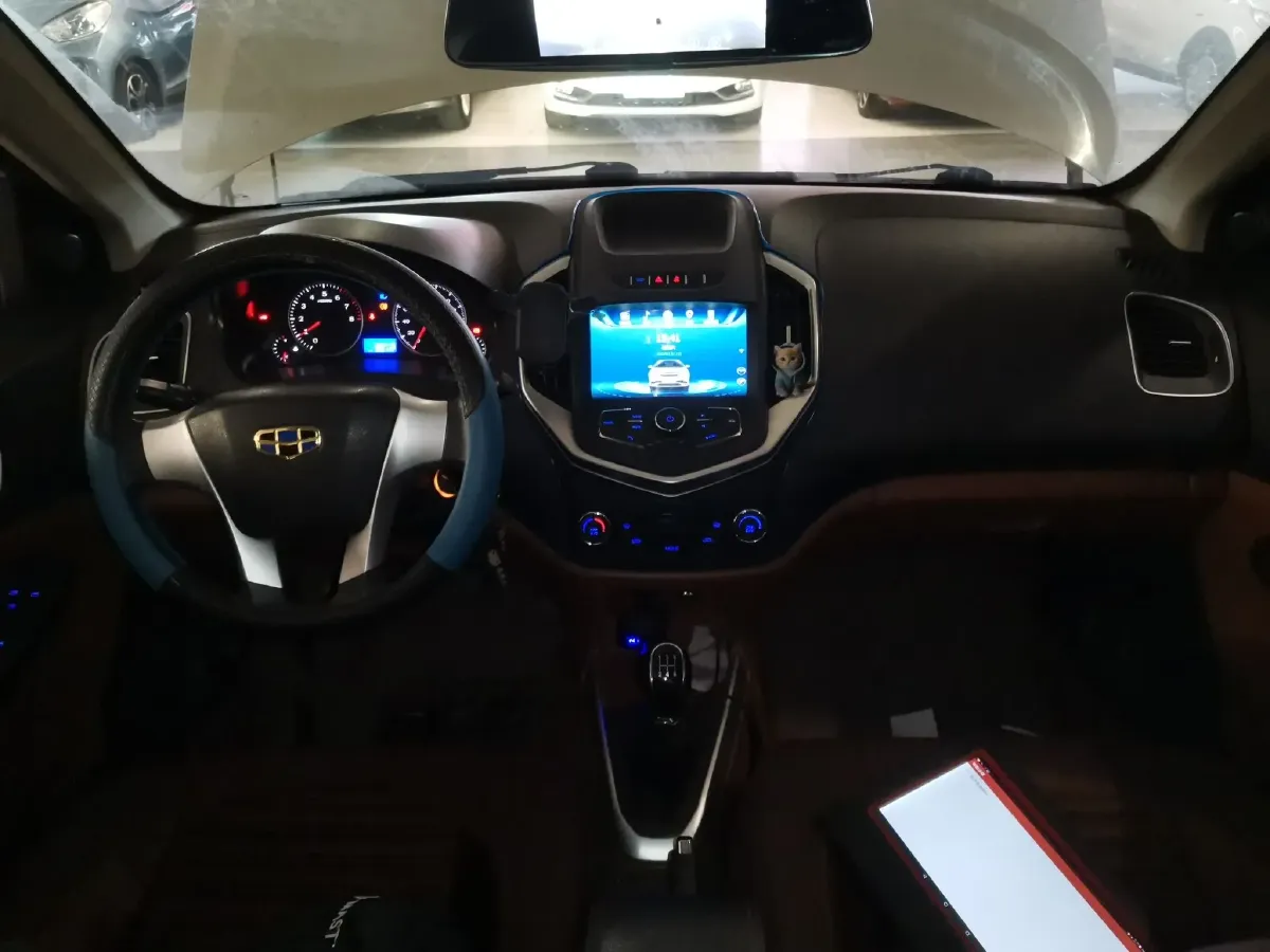 2016 Geely KingKong 1.5L 102HP L4 5MT,autocango,china used car exporter,china ev exporter,chinese used car exporter,chinese used ev exporter