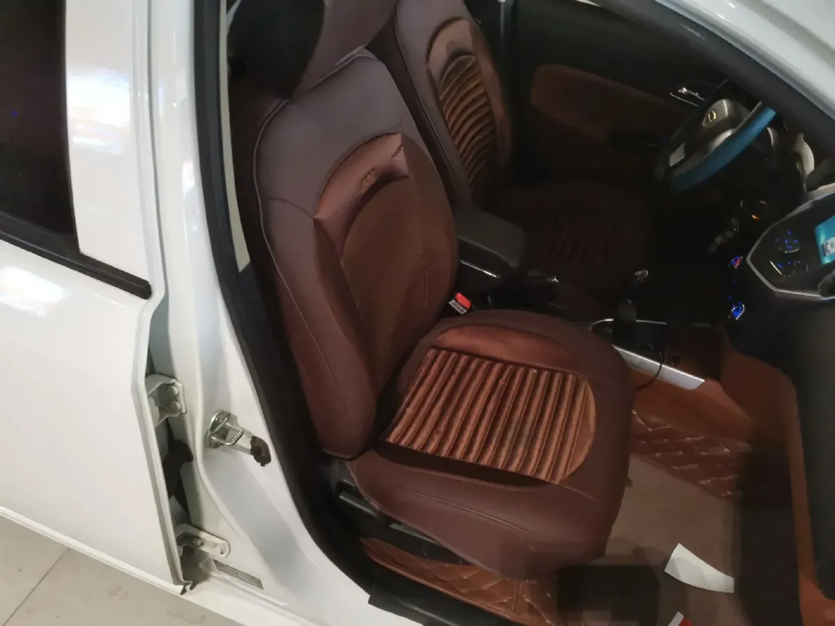 2016 Geely KingKong 1.5L 102HP L4 5MT,autocango,china used car exporter,china ev exporter,chinese used car exporter,chinese used ev exporter