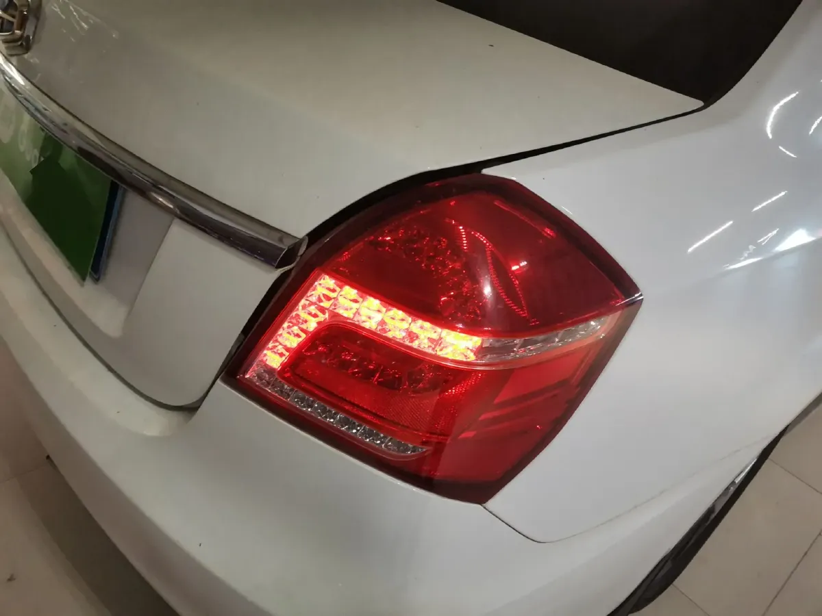 2016 Geely KingKong 1.5L 102HP L4 5MT,autocango,china used car exporter,china ev exporter,chinese used car exporter,chinese used ev exporter