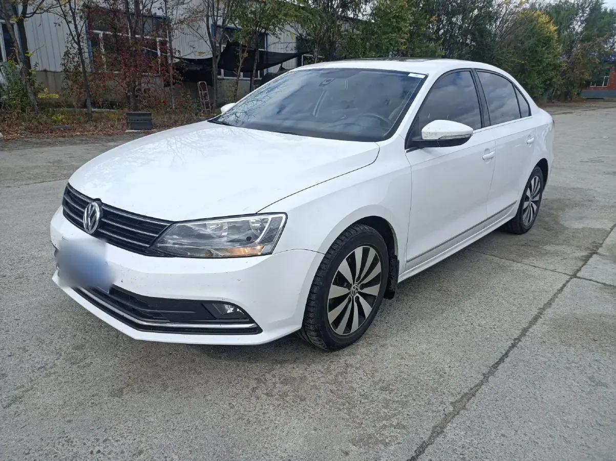2018 Volkswagen Sagitar 1.6L 110HP L4 6AT