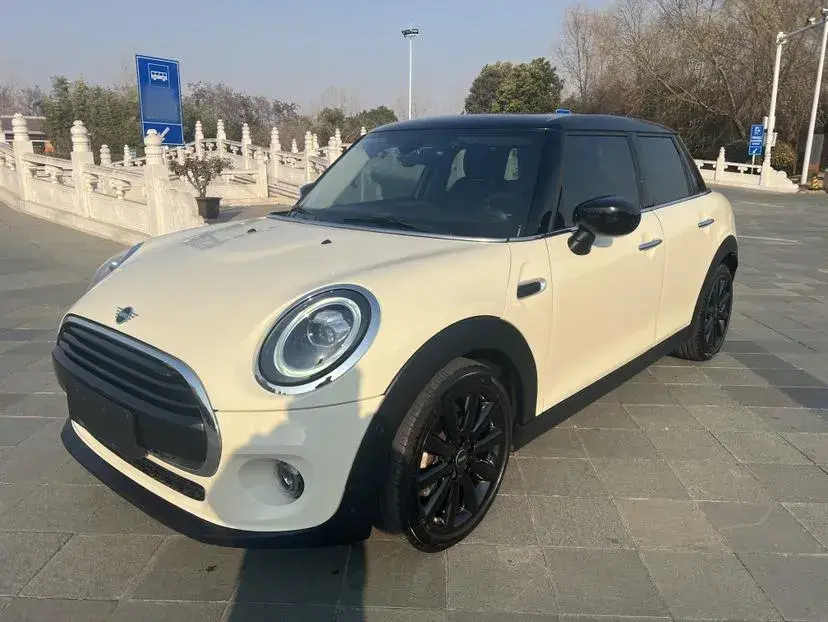 2021 MINI MINI 1.5T 136HP L3 7DCT
