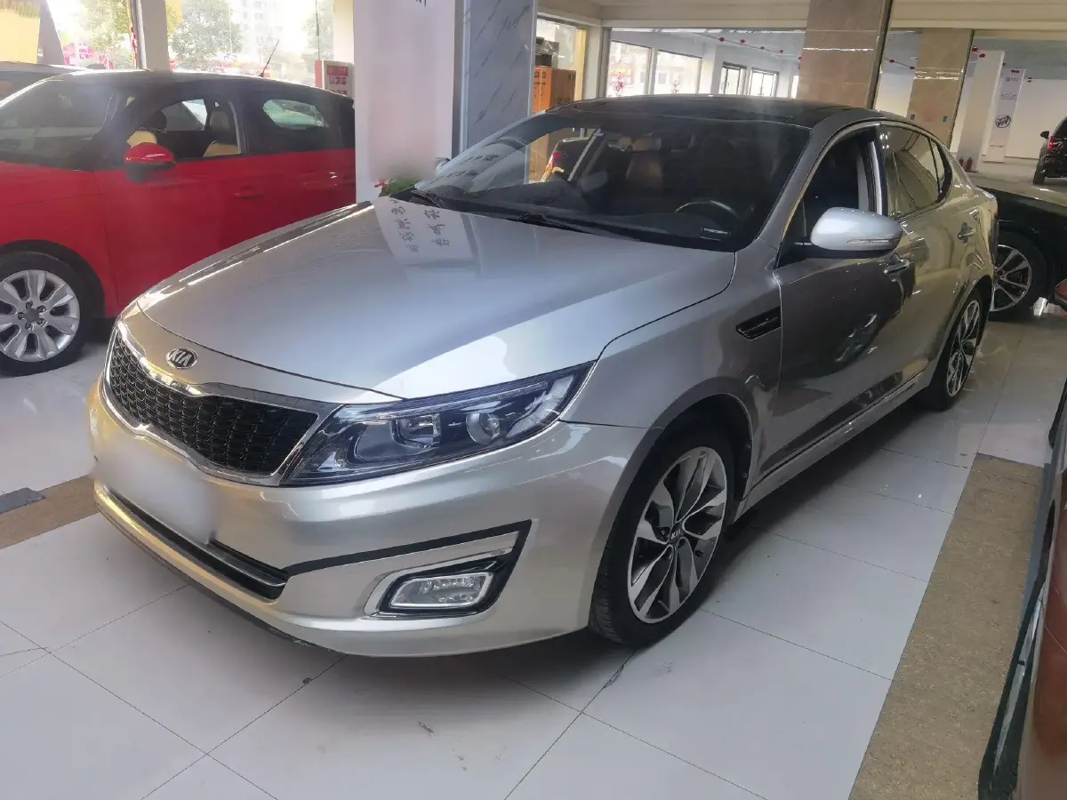 2014 Kia K5 2.0L 162HP L4 6AT