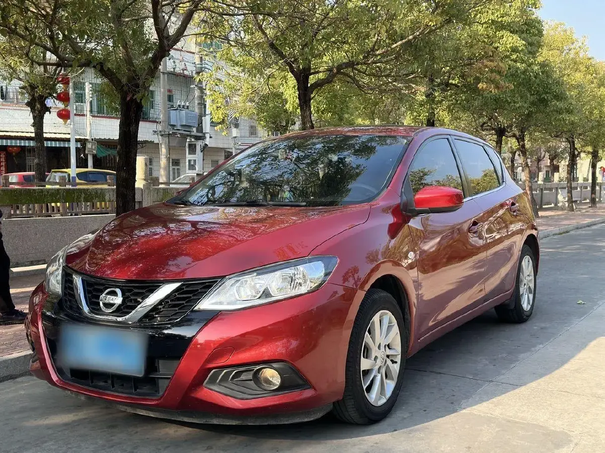 2016 Nissan Tiida 1.6L 126HP L4 CVT