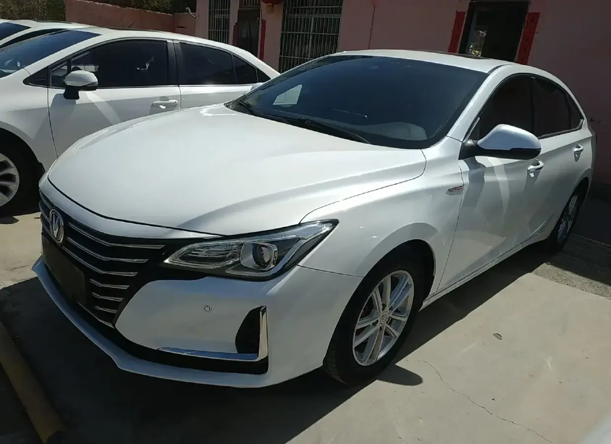 2020 ChangAn Raeton CC 1.5T 156HP L4 6AT