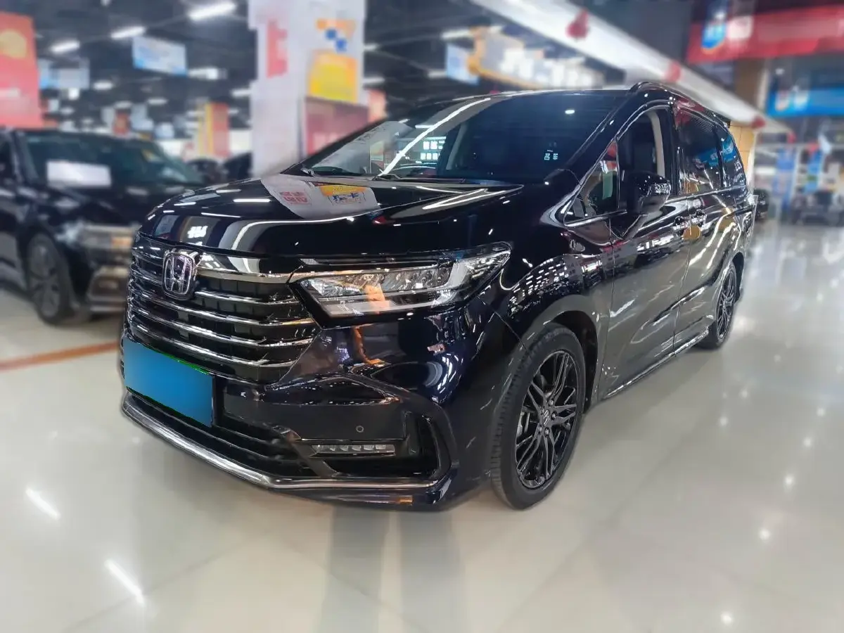 2022 Honda Odyssey 2.0L 146HP L4 E-CVT Hybrid