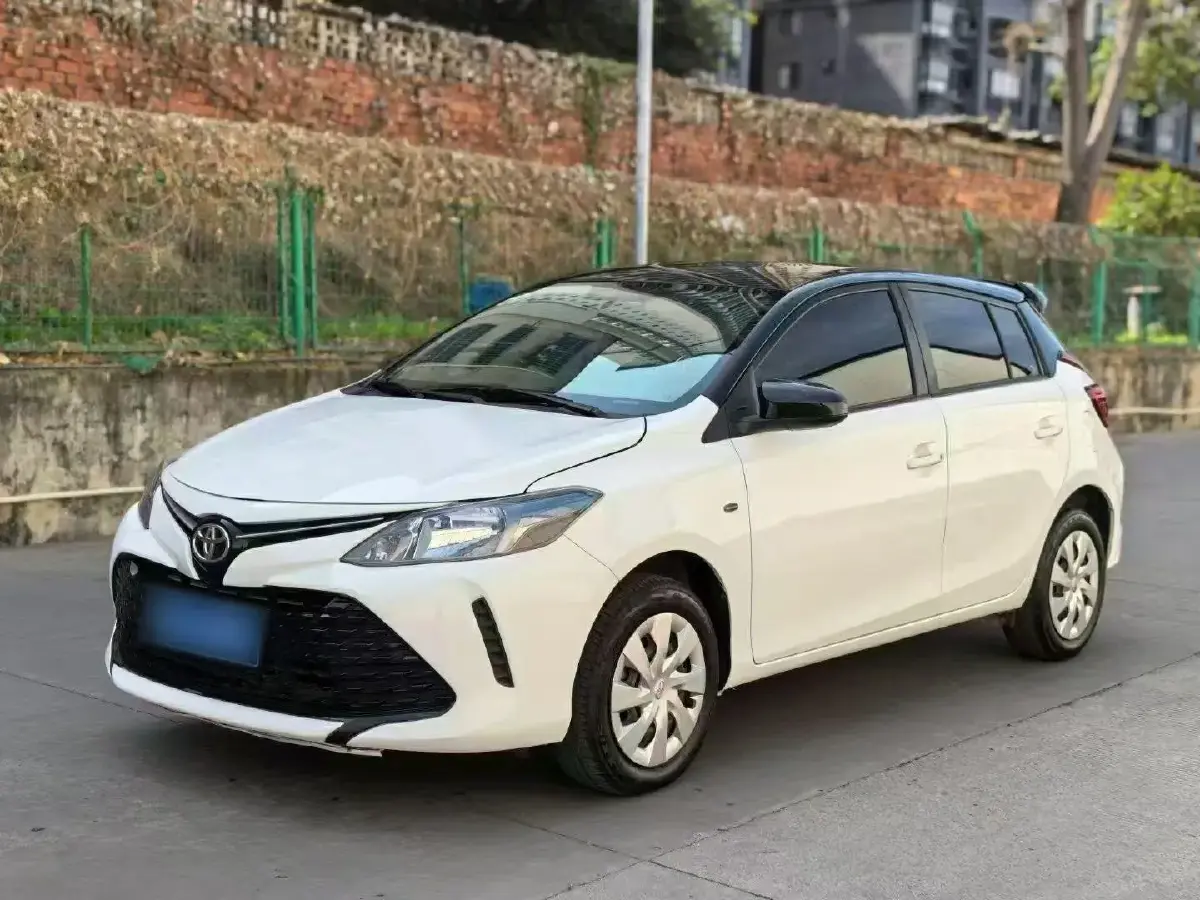 2017 Toyota Vios FS 1.5L 107HP L4 CVT