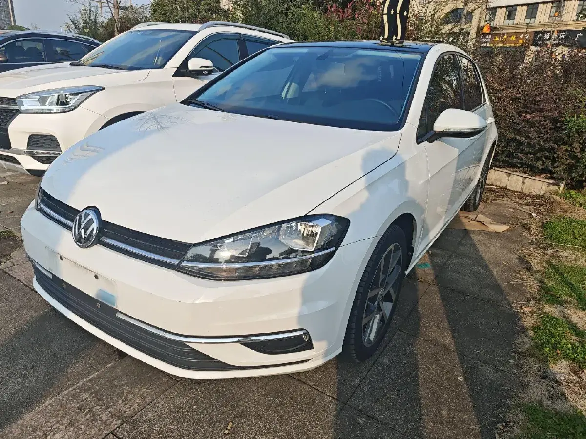 2019 Volkswagen Golf 1.4T 150HP L4 7DCT