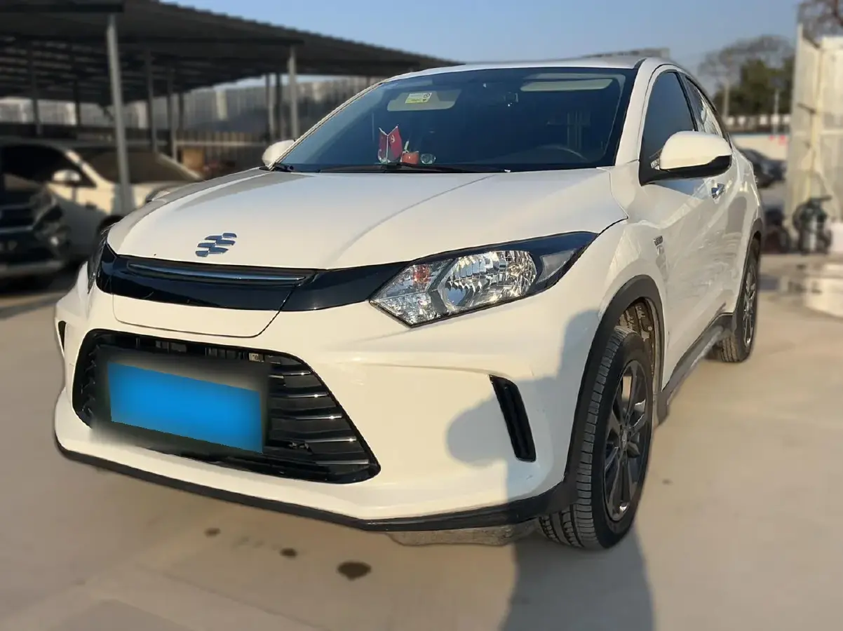 2021 Everus VE-1 BEV 61.3KWH