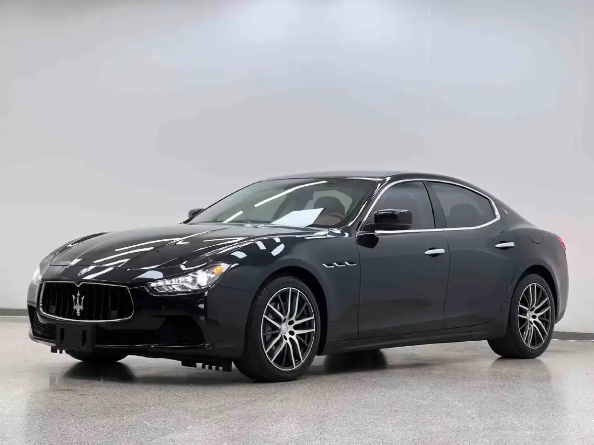 2014 Maserati Ghibli 3.0T 330HP V6 8AT