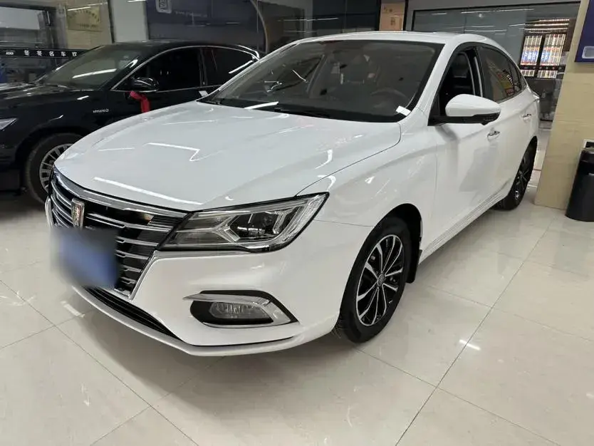 2020 Roewe i5 1.5L 120HP L4 CVT