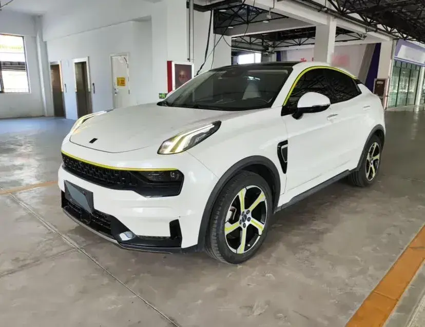 2020 LYNK&CO 05 2.0T 254HP L4 8AT