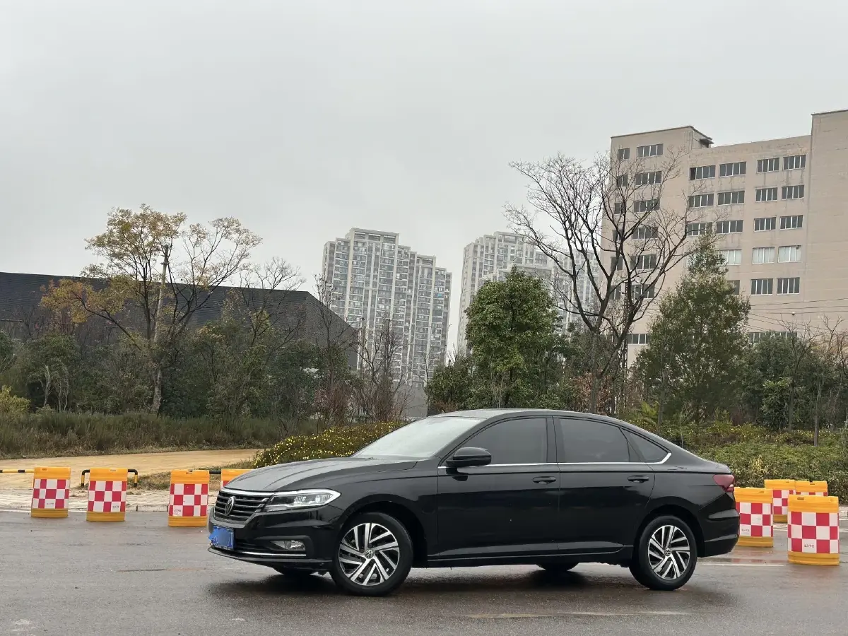 2022 Volkswagen Lavida 1.4T 150HP L4 7DCT