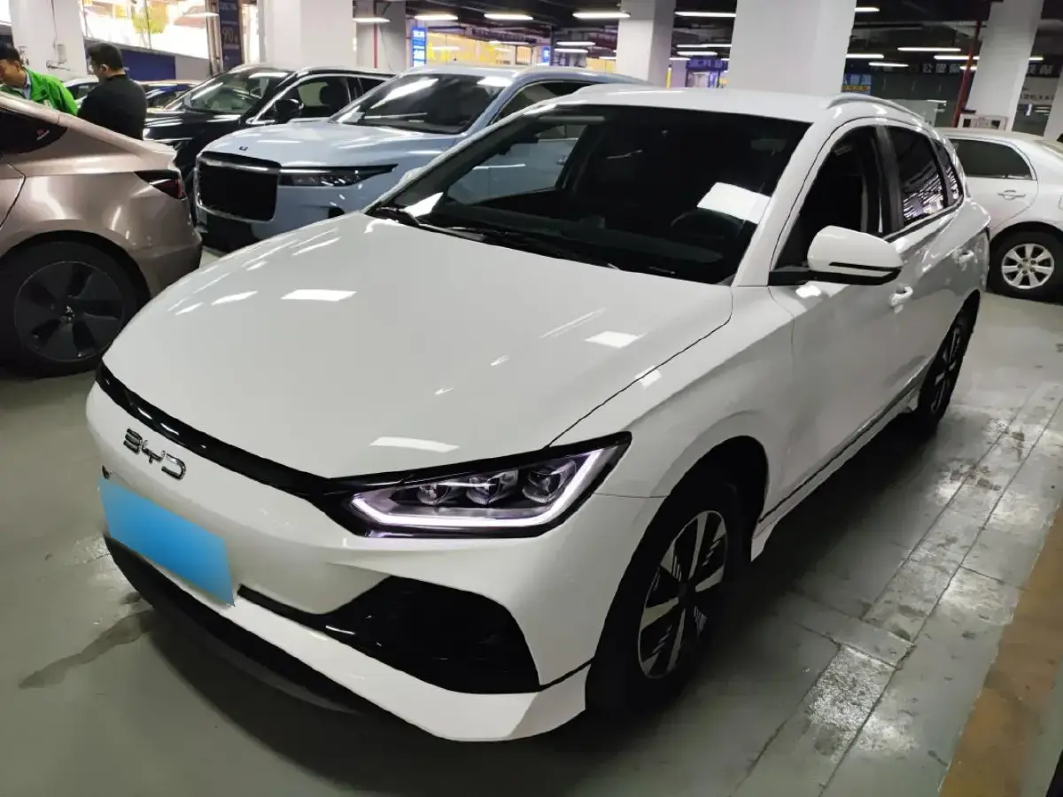 2023 BYD e2 BEV 43.2KWH