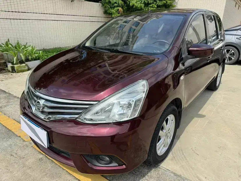 2013 Nissan Livina 1.6L 124HP L4 CVT