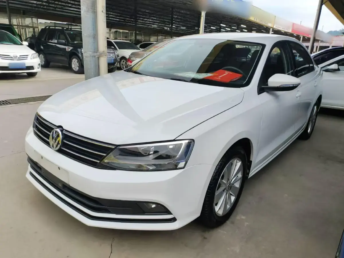 2018 Volkswagen Sagitar 1.6L 110HP L4 6AT