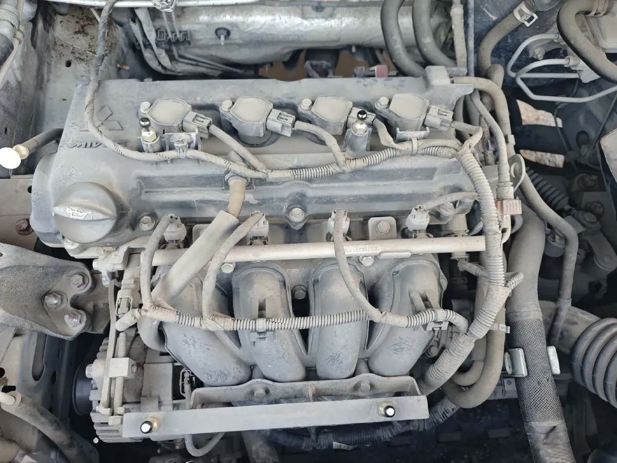 2017 DongFeng Forthing Joyear X5 1.6L 122HP L4 5MT,autocango,china used car exporter,china ev exporter,chinese used car exporter,chinese used ev exporter