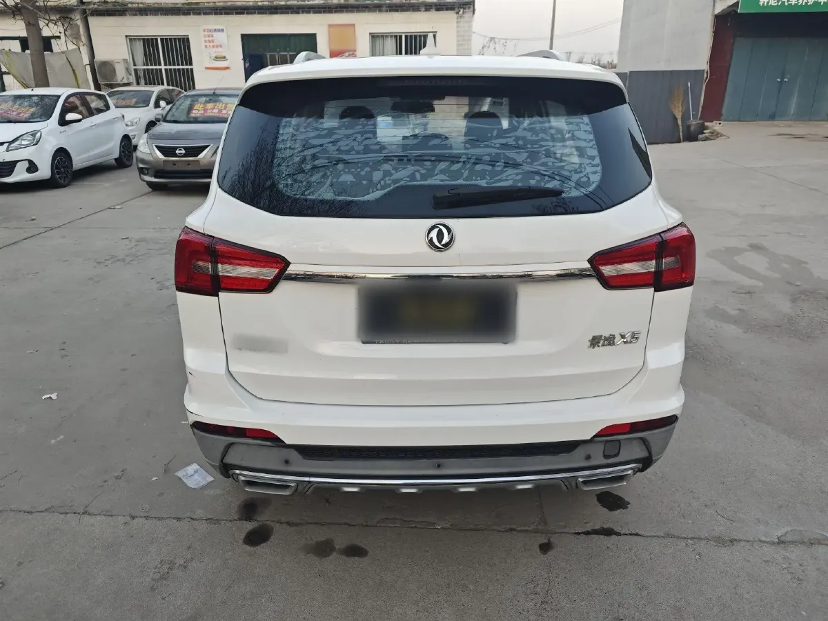 2017 DongFeng Forthing Joyear X5 1.6L 122HP L4 5MT,autocango,china used car exporter,china ev exporter,chinese used car exporter,chinese used ev exporter