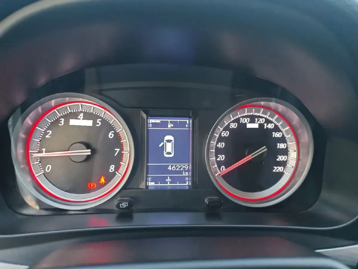 2017 DongFeng Forthing Joyear X5 1.6L 122HP L4 5MT,autocango,china used car exporter,china ev exporter,chinese used car exporter,chinese used ev exporter