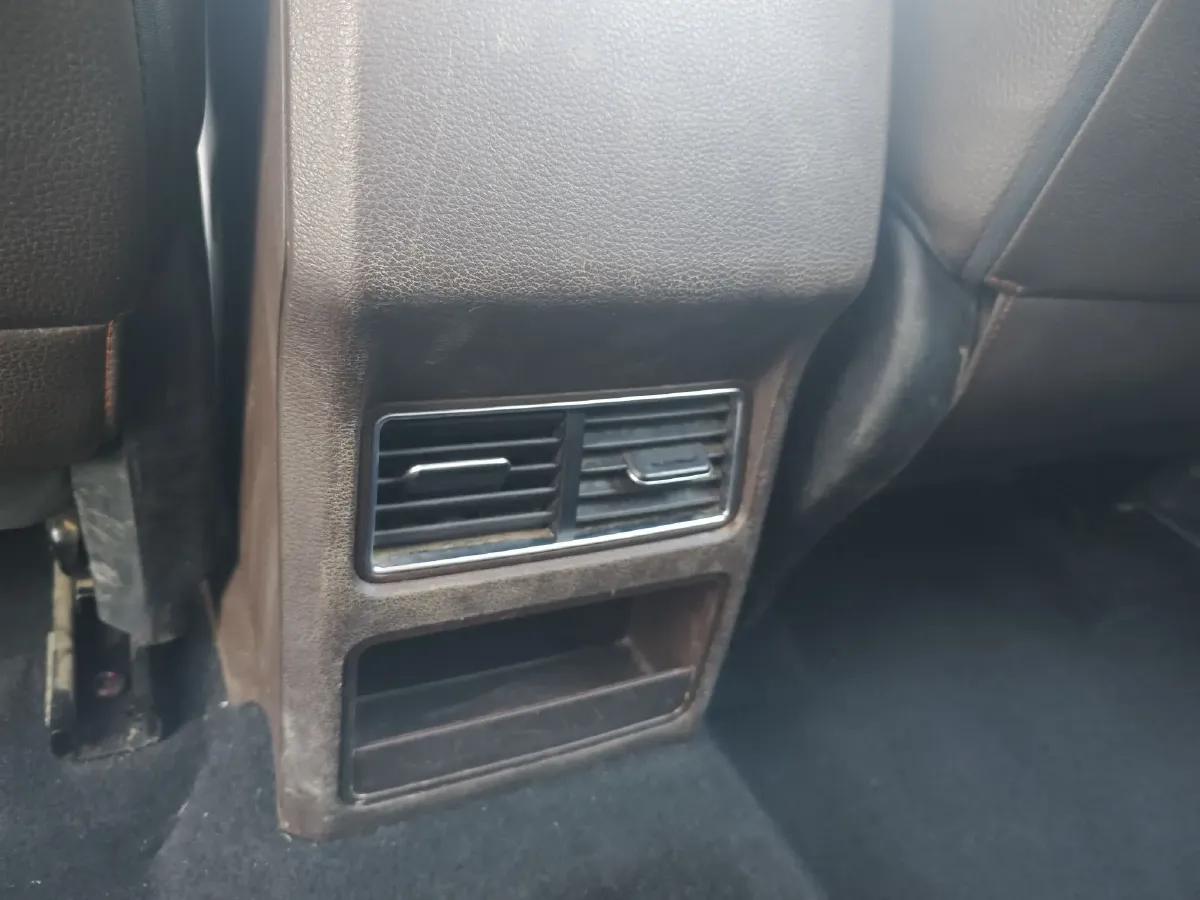 2017 DongFeng Forthing Joyear X5 1.6L 122HP L4 5MT,autocango,china used car exporter,china ev exporter,chinese used car exporter,chinese used ev exporter