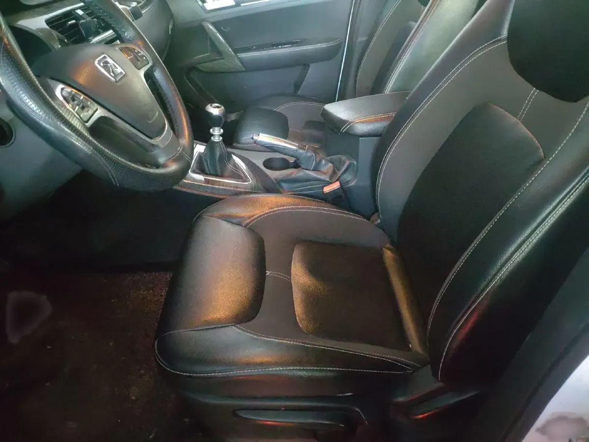 2014 Zotye T600 1.5T 162HP L4 5MT,autocango,china used car exporter,china ev exporter,chinese used car exporter,chinese used ev exporter