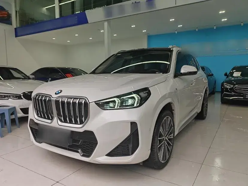 2023 BMW X1 2.0T 204HP L4 7DCT